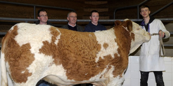 Corby Family pictured with Auroch Banshee ET