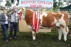 Bonniconlon-2017-Overall-Sim-Interbreed-Pedigree-Champ.jpg